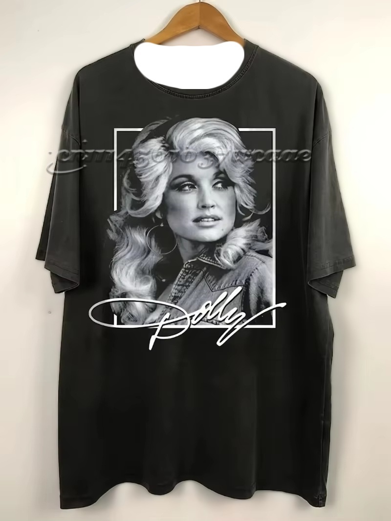 Collectible Vintage T Shirts - 26/27 FamilyMatching Dolly Parton Collection T-Shirt