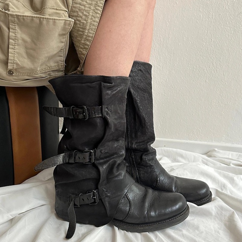 Vintage Zipper - Schwarze Stiefel mit Schnallenverschluss, plissiert, mittellang,